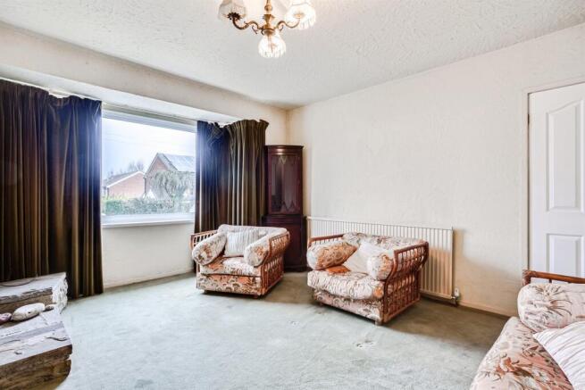 3 bed Semi-Detached for sale Image 5