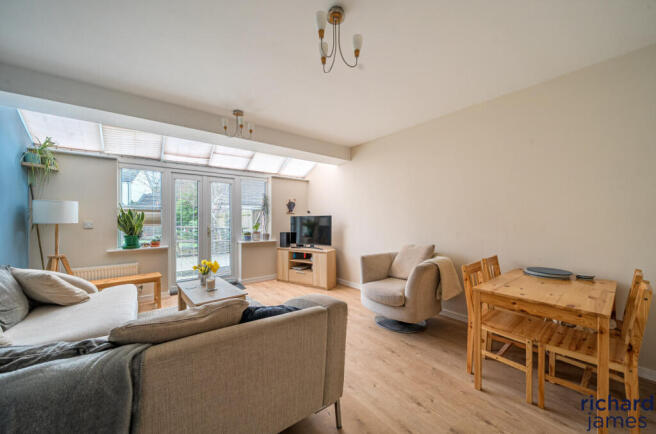 cef032d6b0fa42d594e6e55b014f796b