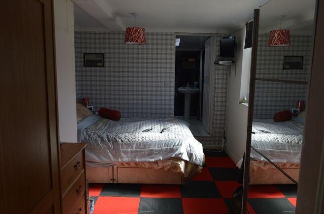 Photo 47