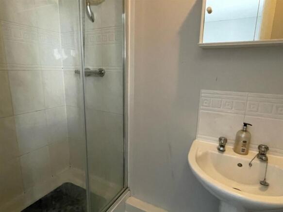 Shower.jpg