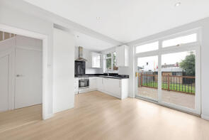 25, Abbott Avenue, London SW20 8SG