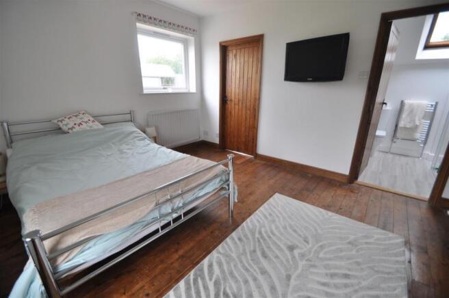 bed2.JPG