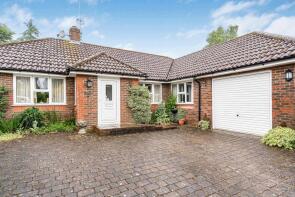 17, Chappell Close, Liphook GU30 7BL