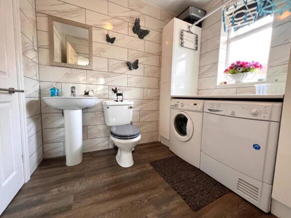 En Suite.jpg