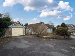 Dorowa, Beer Road, Seaton EX12 2PR