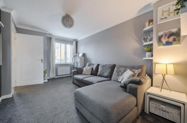 Goff Place, Wootton photo 4