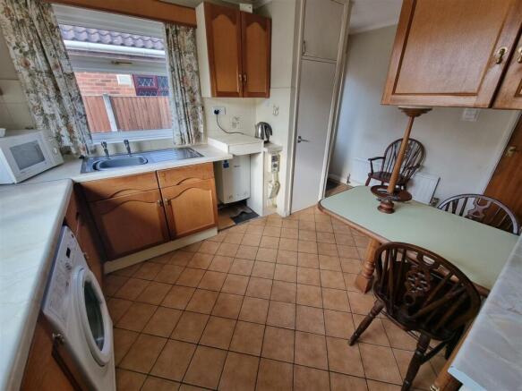 Kitchen 2