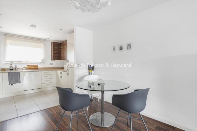 b0ea2e78-12a3-4e3d-b