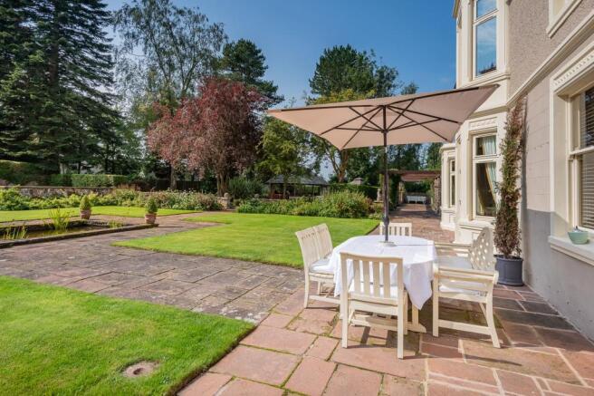 Garden, The Burrells