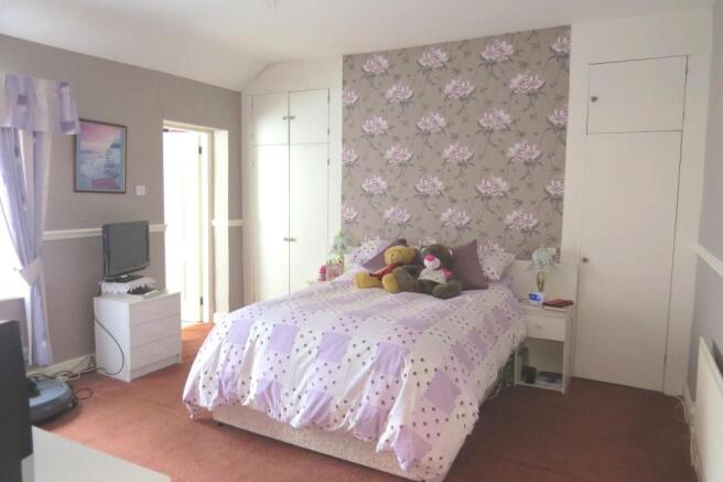 BEDROOM 1.