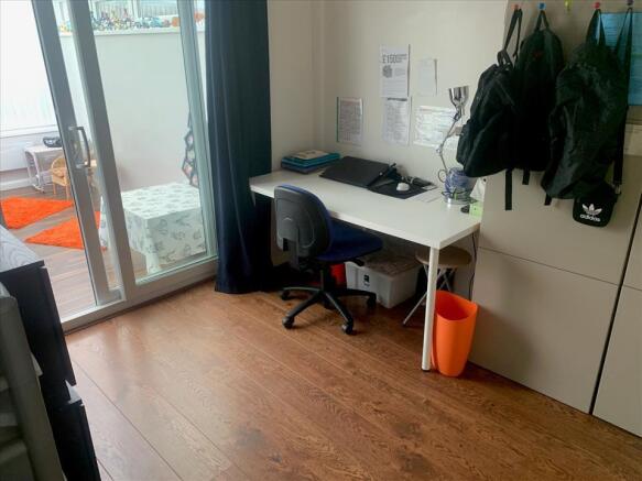 Photo 5