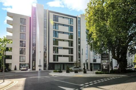 Edmunds House, Colonial Drive, Chiswick, W4