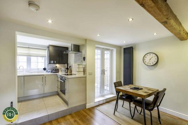 dining / kitchen area