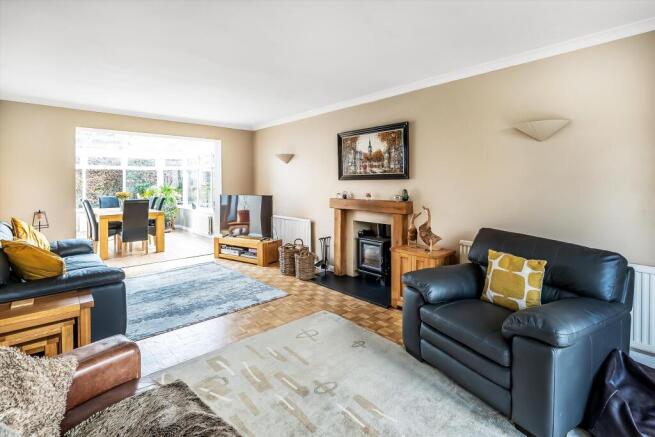 3, Westward Ho, Guildford, Surrey GU1. photo 4