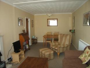 Lounge / Dining Room