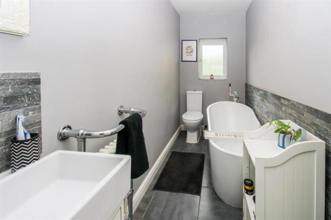2 bed Terraced for sale Image 11