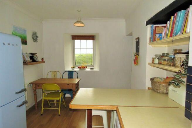 Kitchen / Dini...