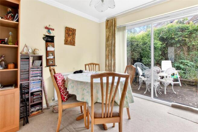 Frobisher, Bracknell, Berkshire, RG12 photo 4
