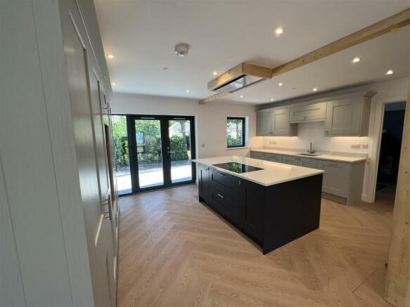 Plot 4 Internal Finish - Kitchen