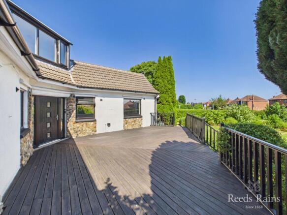 2 bed Bungalow for sale Image 11