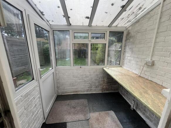 Rear Lobby/Utility Room