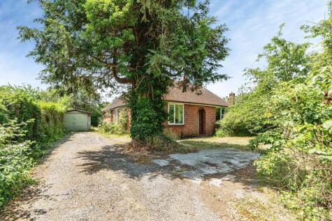 Aldermaston Road, TADLEY, Hampshire, RG26