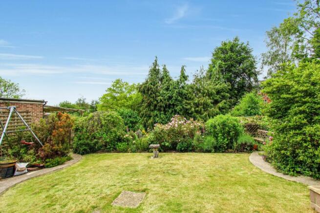 Garden-b