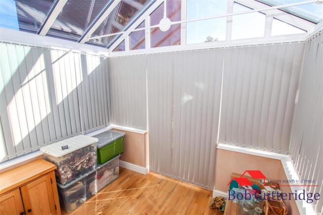 HALF BRICK & UPVC DOUBLE GLAZED CONSERVATORY