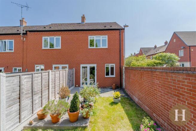 Hadleigh Estate Agents-3.jpg