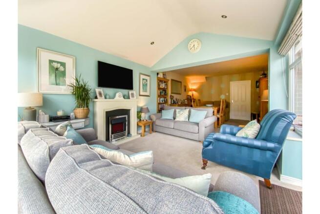 Living / Dining Room