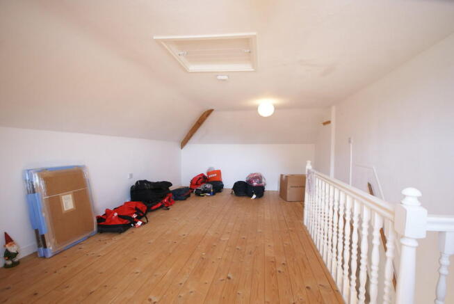 Photo 28