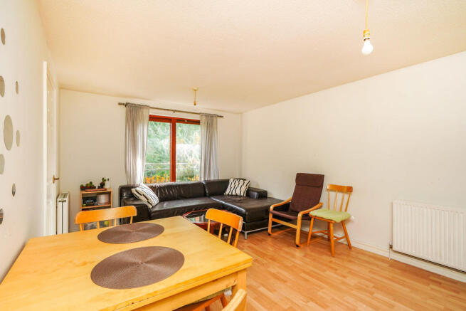Sitting/Dining Room