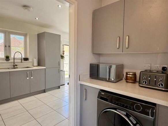 3 bed Detached for sale Image 5
