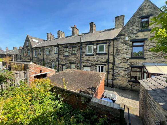 2 bed Cottage for sale Image 12