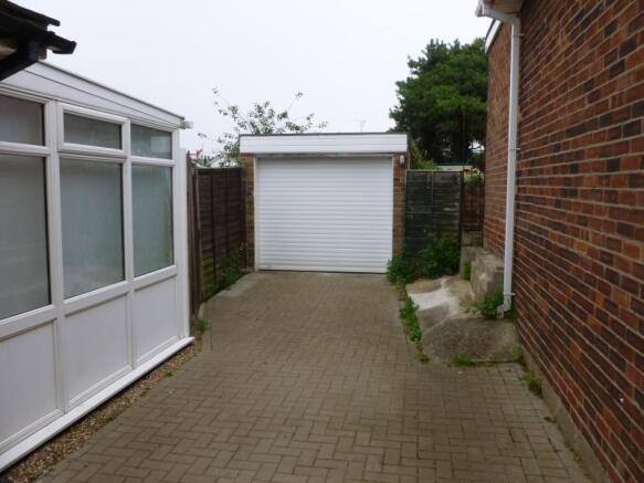 Detached Garage