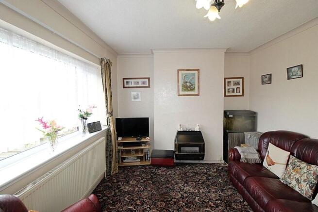 3 bed Semi-Detached for sale Image 4