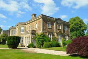 6, Stopham House, Stopham Road, Pulborough RH20 1EA