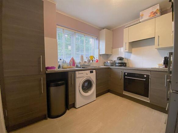 Wolsey Way, Syston, Leicester photo 3