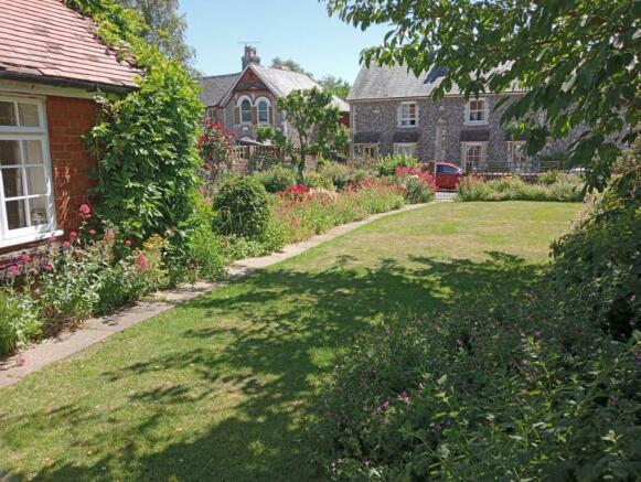 Front Garden.jpg