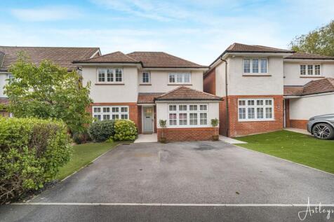 Bryn Morgrug, Pontardawe, SA8