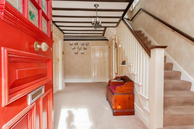 house-sailsbury-avenue-cheam-sutton-126.jpg