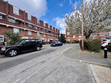 Benson Close, Hounslow, Greater London, TW3