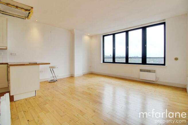 Open Plan Kitchen & Living