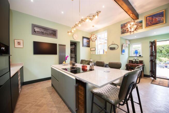 Open Plan Kitchen/Diner/Breakfast Room