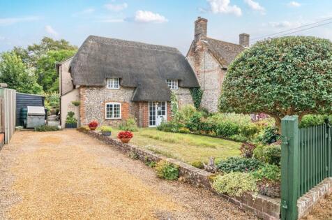 Castle Street, Ludgershall, Andover, SP11 9QR