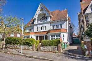 Flat 2b, 21, Grimston Gardens, Folkestone CT20 2PU