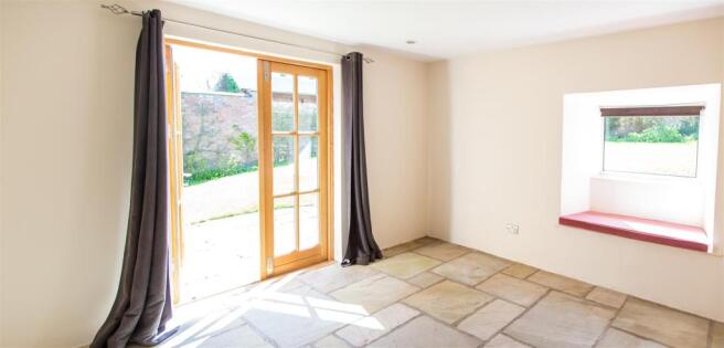 Bedroom 3.jpg