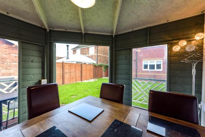 Summerhouse Interior
