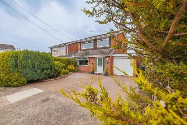 17 Gorstons Ln-1.jpg