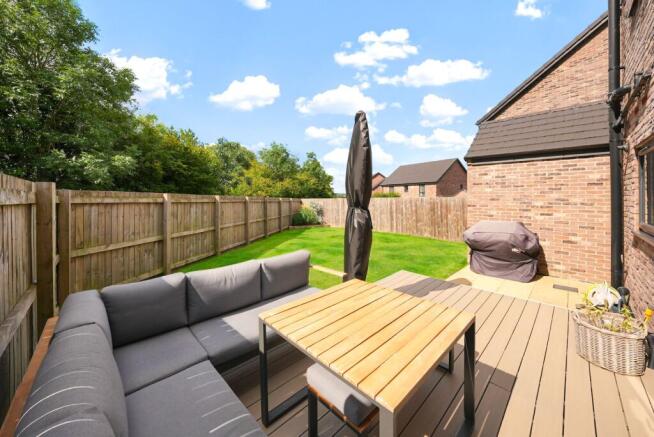 3 bed Detached for sale Image 11
